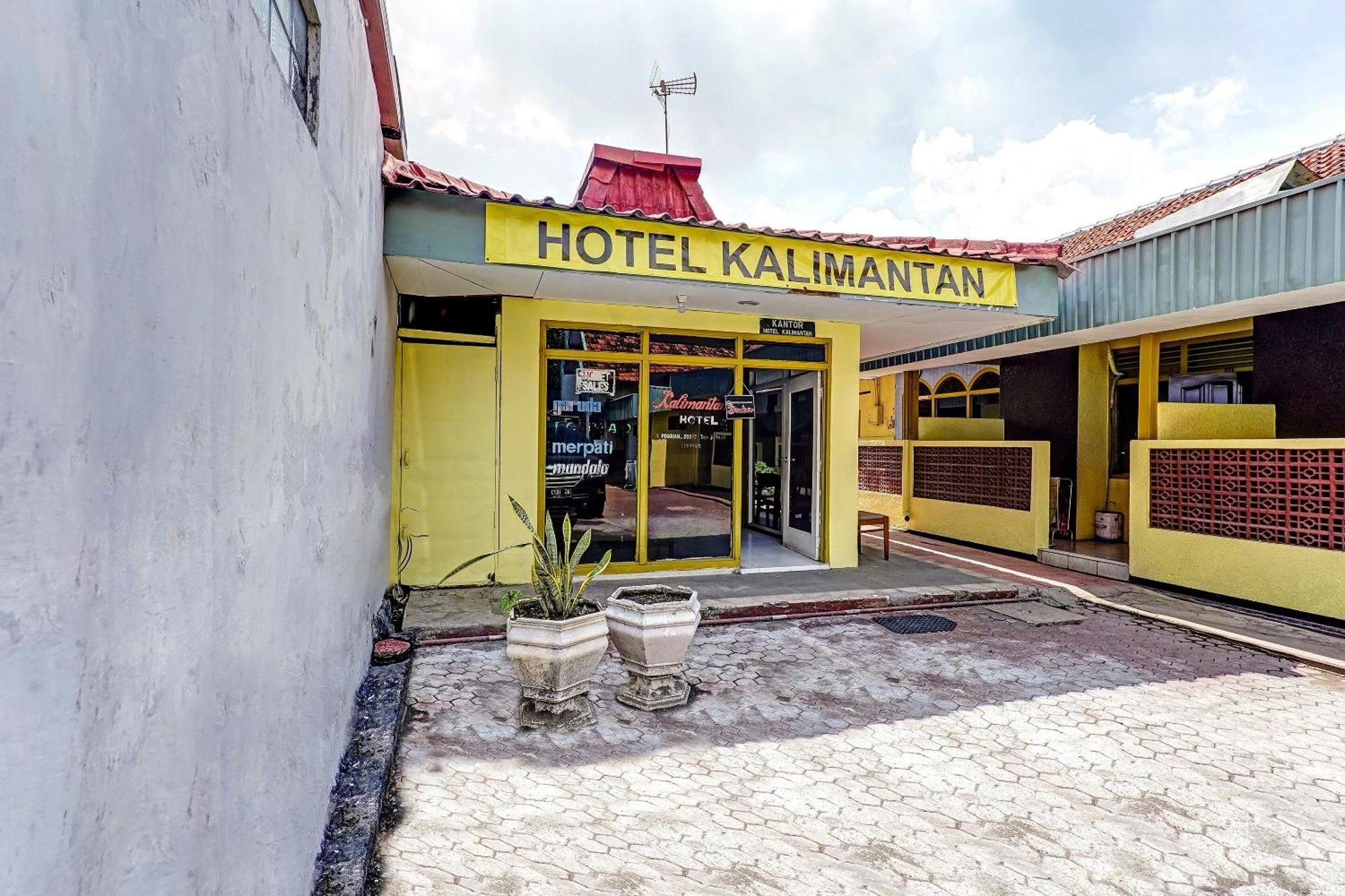 Hotel Kalimantan Сурабая Экстерьер фото